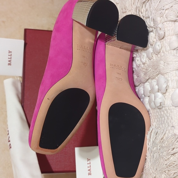 BALLY NIB Fuchsia Mirrored Heels 6/36.5 - Picture 8 of 12